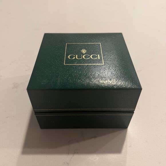 Gucci Bezel Watch Vintage main image 5